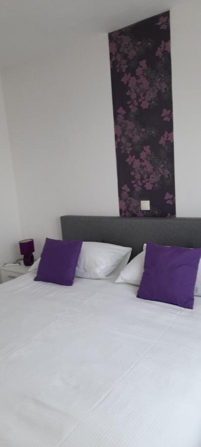 Hvar De Luxe 3*