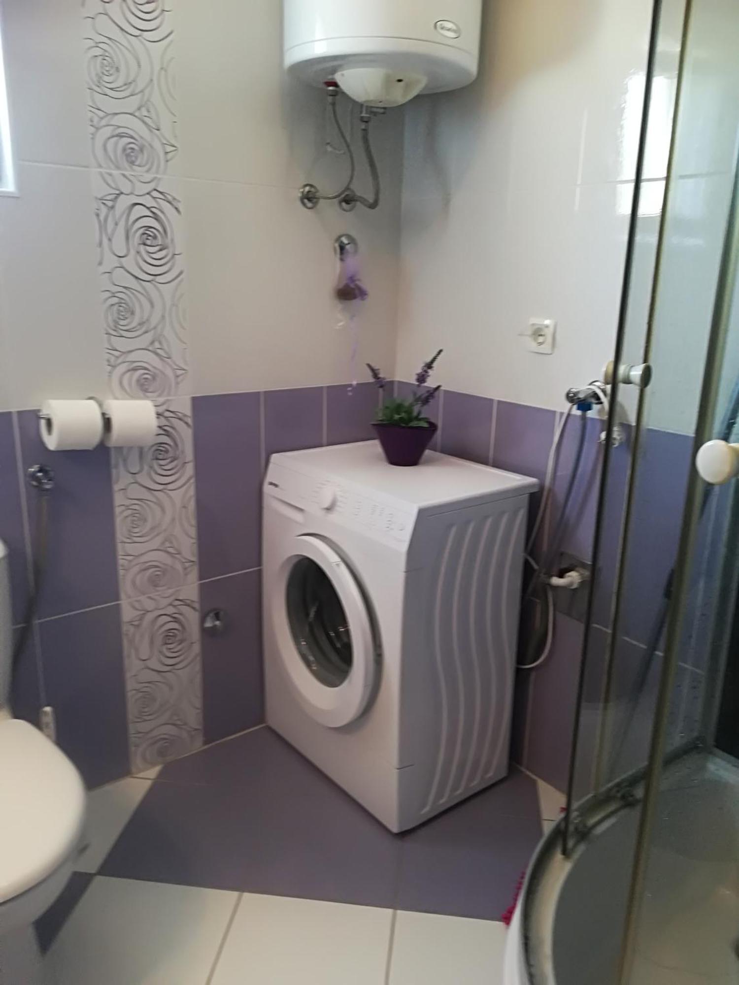 Gostinjska kuća Hvar De Luxe 3*